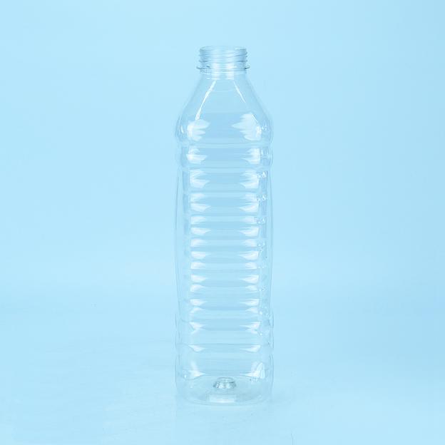 Бутыль АRTIK ПЭТ 1,35 л (квадратная) фото 1