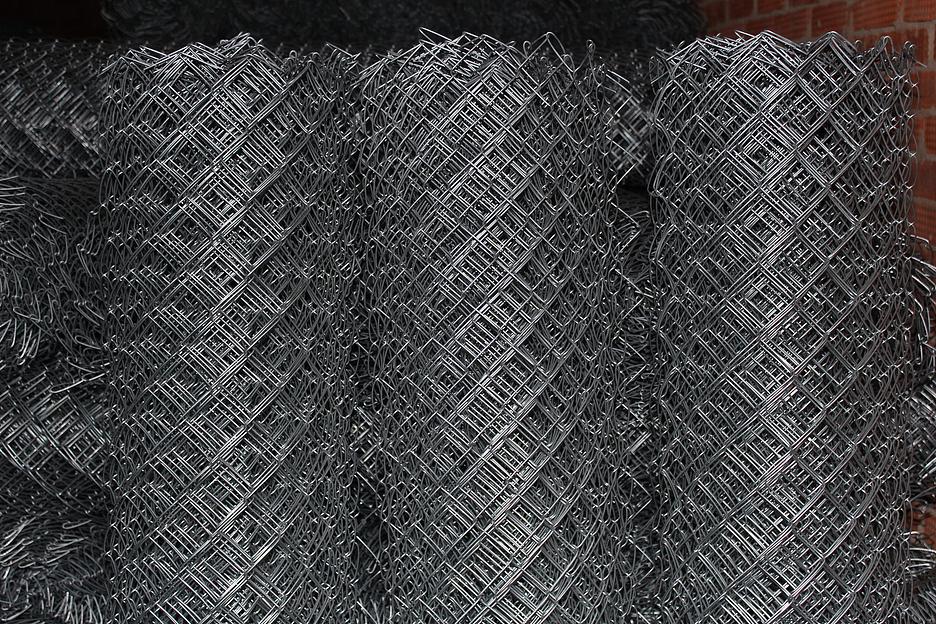 Сетка рабица оцинкованная ячейка 50 (1,5х10м) проволока 1,8 мм опт фото 1