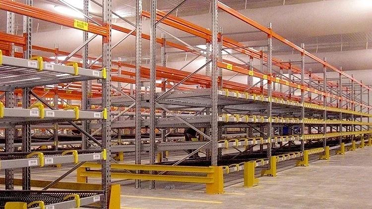 Гравитационные стеллажи для склада ОПТ фото 2