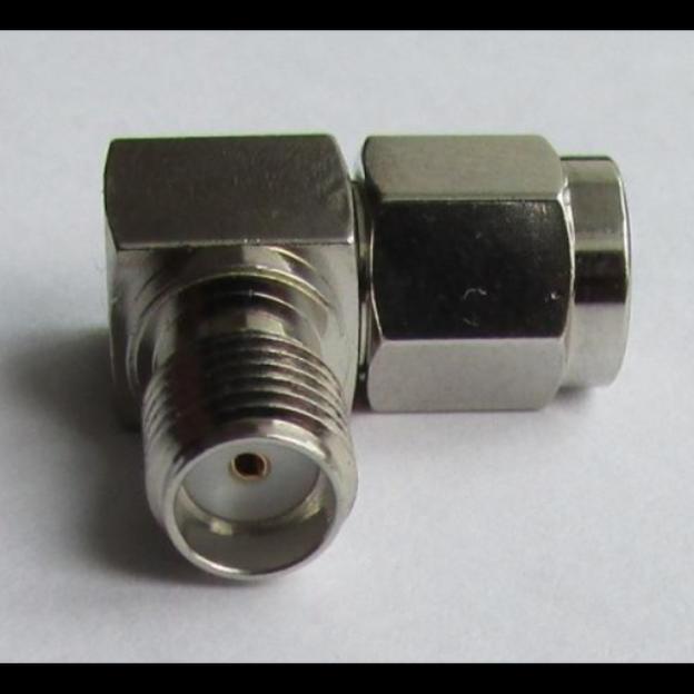 ВЧ переходник угловой S-412 (SMA-male -SMA-female) фото 2