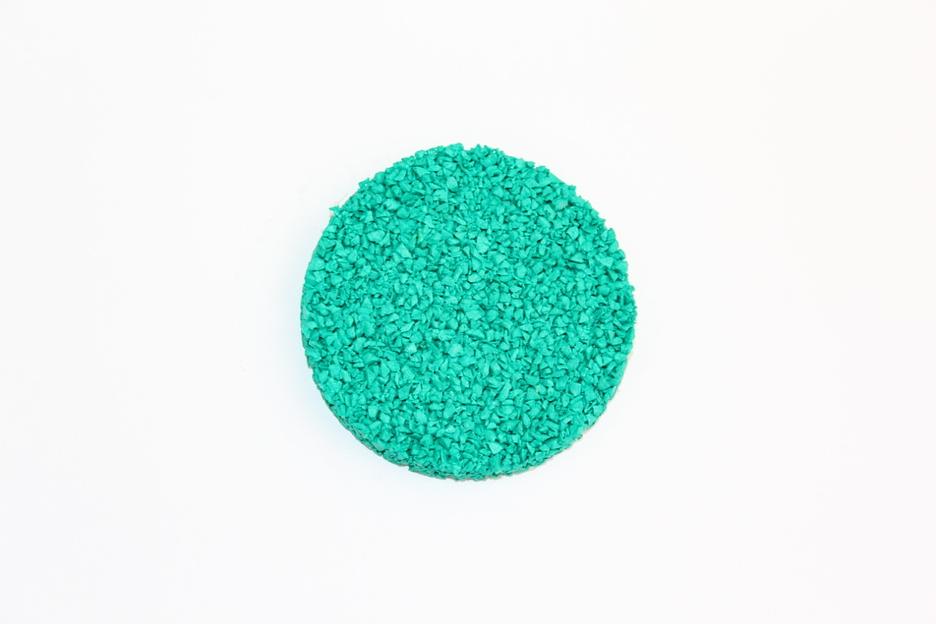 Резиновая крошка EPDM 0,6-1,5 мм изумрудная ОПТ фото 1