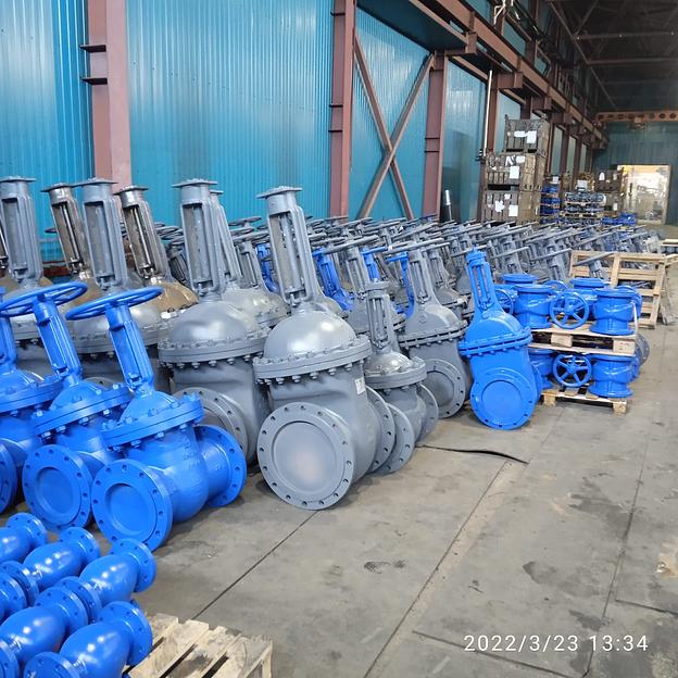 Задвижка стальная клиновая 30с15нж Ду200 Ру40 фото 1