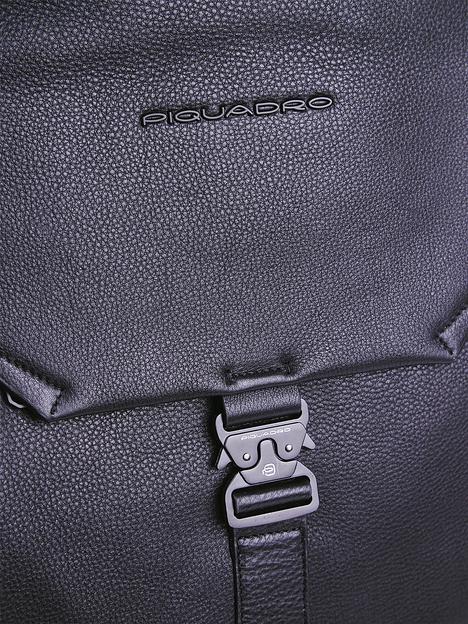 Рюкзак Piquadro Than CA6612S135/N роллтоп черный кожа фото 4