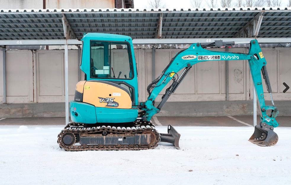 Аренда мини-экскаватор Kubota U35 фото 1