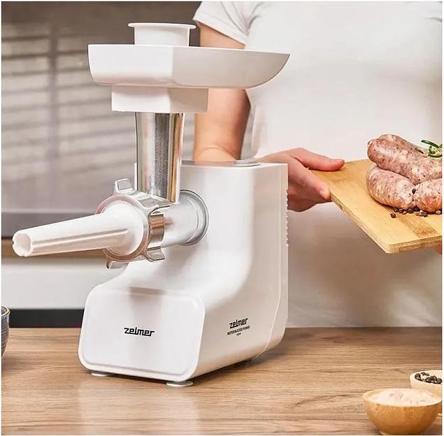 Мясорубка Zelmer ZMM3512B белый фото 4