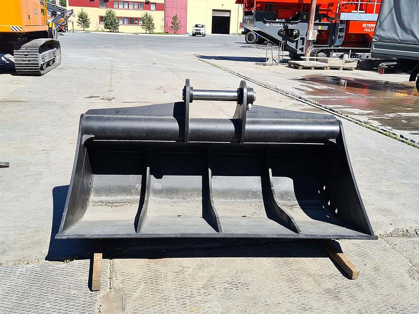 Ковш планировочный фото 1