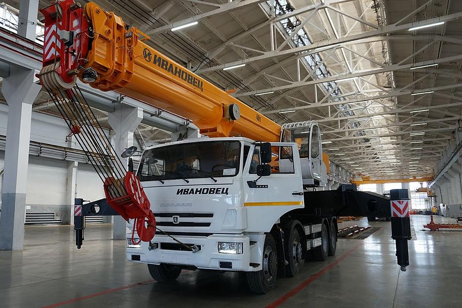 Автомобильный кран Ивановец КС-65740-6 г/п 40 т фото 1