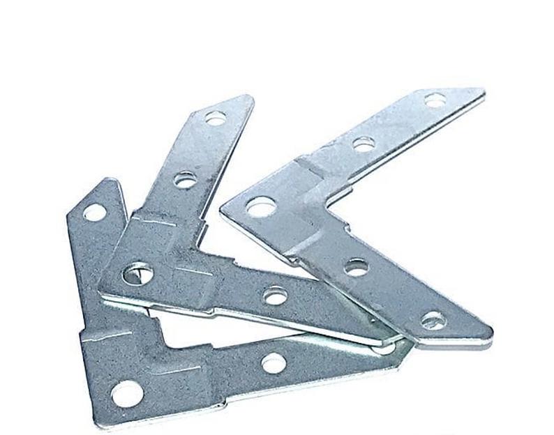 Уголок оцинкованный - 65х18х2/3 фото 1