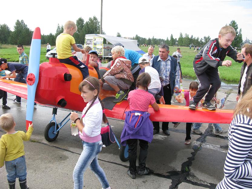 Игровой комплекс для детей и молодежи копия самолета УТ-2 и другие. фото 8