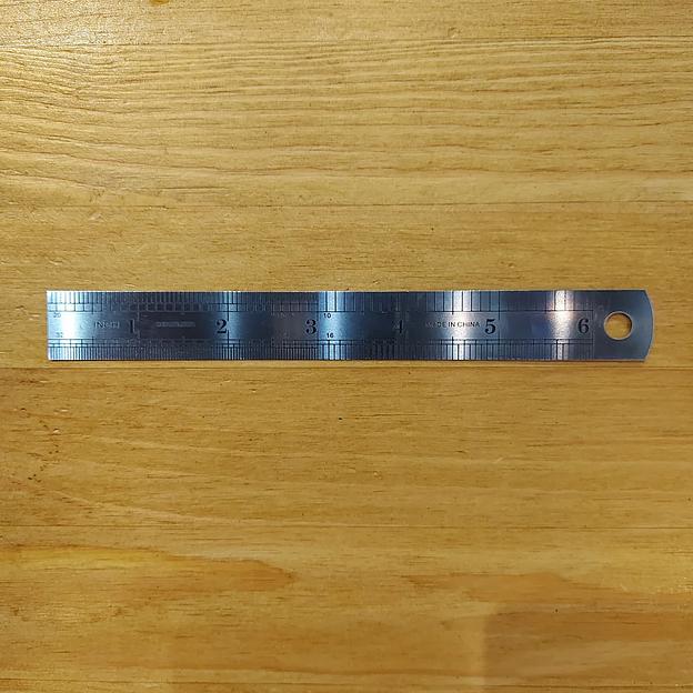 Линейка металлическая 15 см с отверстием, ZC-1555 ОПТ фото 1