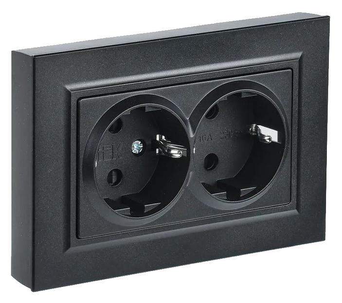 Розетка силов. IEK Brite РСш12-3-БрЧ BR-R24-16-K02-F двойн. скрыт. зазем. штор. черный (упак.:1шт) фото 1