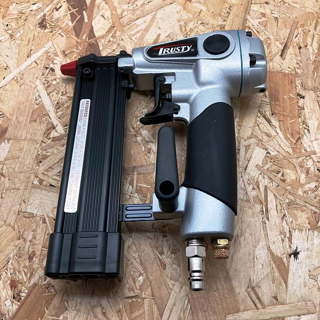 Шпилькозабивной пистолет Trusty PT630N фото 7
