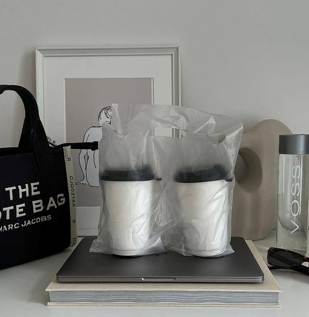 Держатель полиэтиленовый двойной для стаканов, бутылок, выпечки фото 5