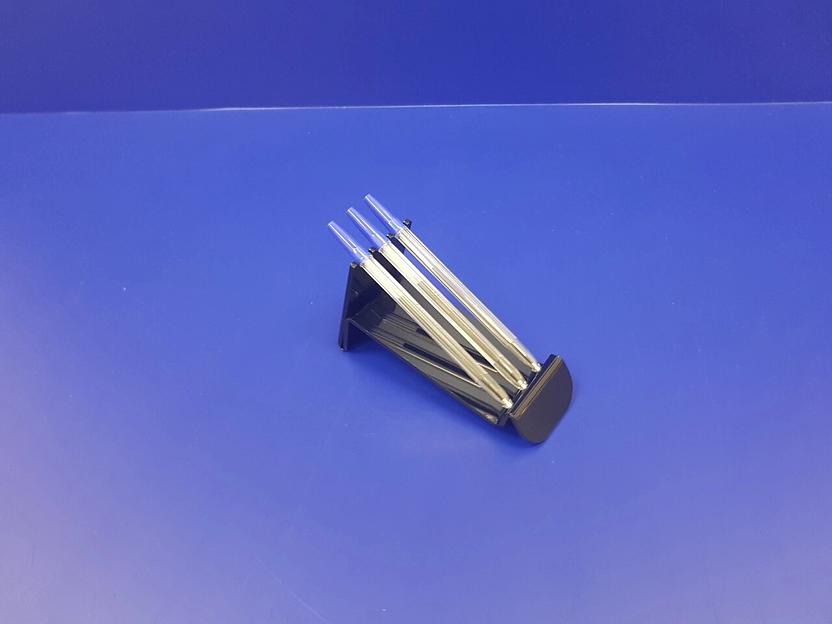 Подставка для ручек карандашей кистей 3 секции.(черная) фото 1