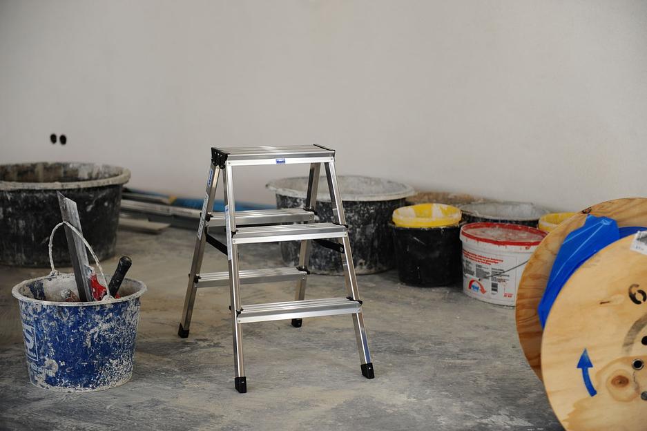 Двусторонняя стремянка Dopplo, 2×3 ступеней, РВ 2.43 м фото 5