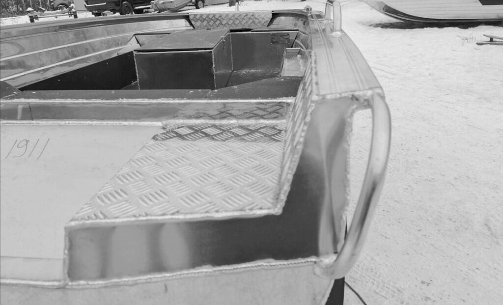 Алюминиевая лодка Тактика 390 РМ Fish, 390*146*60 см фото 9