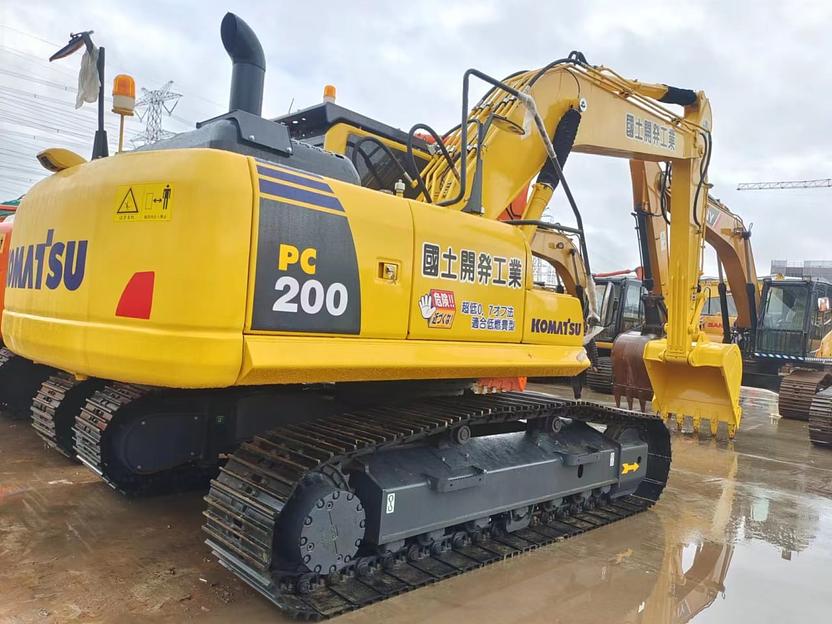 Погрузчик «Komatsu PC200LC - 8N1» ОПТ фото 1