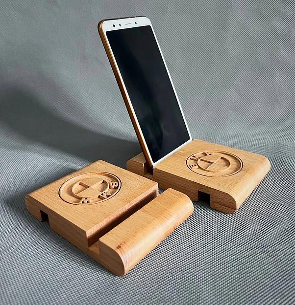 Изготовление подставок для телефона с логотипом, под заказ фото 2