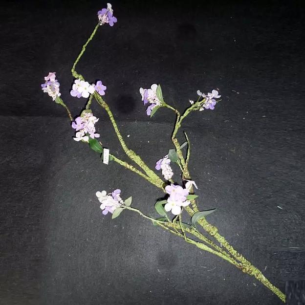 Ветка с мелкими цветами 886-09 70см фото 1