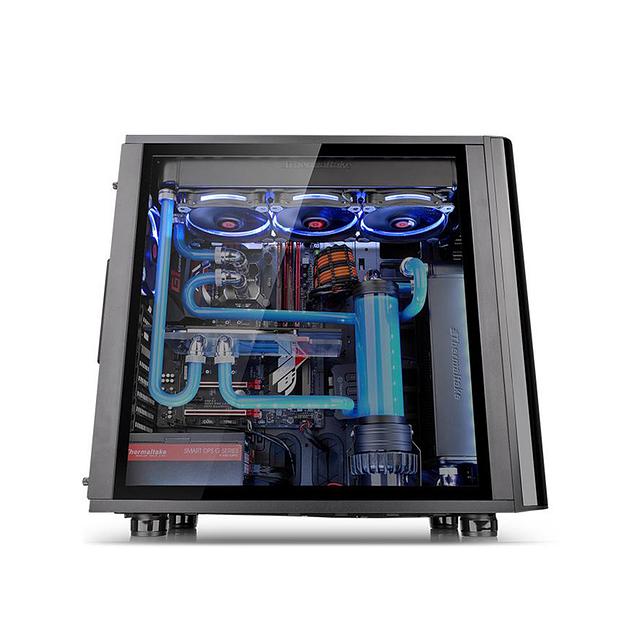 Компьютерный корпус Thermaltake View 31 без Б/П фото 2