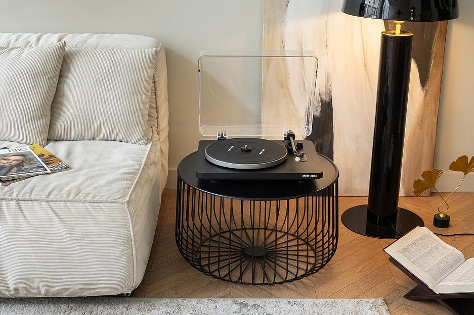 Комплект стереоусилитель PHAZE AUDIO VOLT black + проигрыватель винила DIANA shadow black фото 3