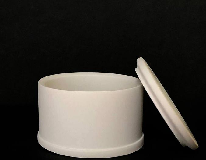 Свеча из кокосового воска Razzo room «Шкатулка 100» в гипсовом подсвечнике ОПТ фото 1