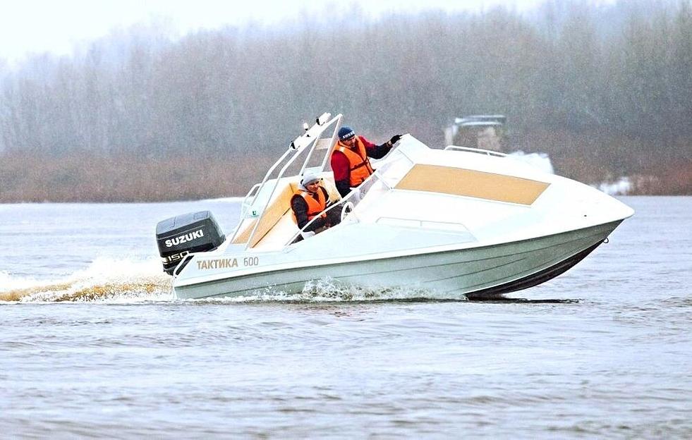 Алюминиевый каютный катер Тактика 600 Cruise, 600*230*100 см фото 2