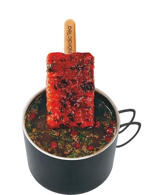 Напиток замороженный северный чай Nördic Tea с клубникой и базиликом, 50 г ОПТ фото 3