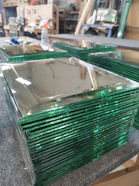 Зеркальное панно с фацетом фото 9