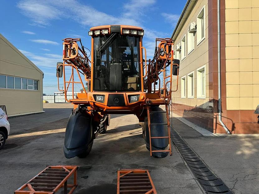 Самоходный опрыскиватель Jacto Uniport 2500 Star фото 5