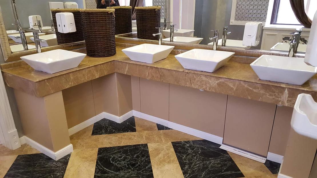 Изготовление барных и ресепшн стоек, столешниц из камня фото 3