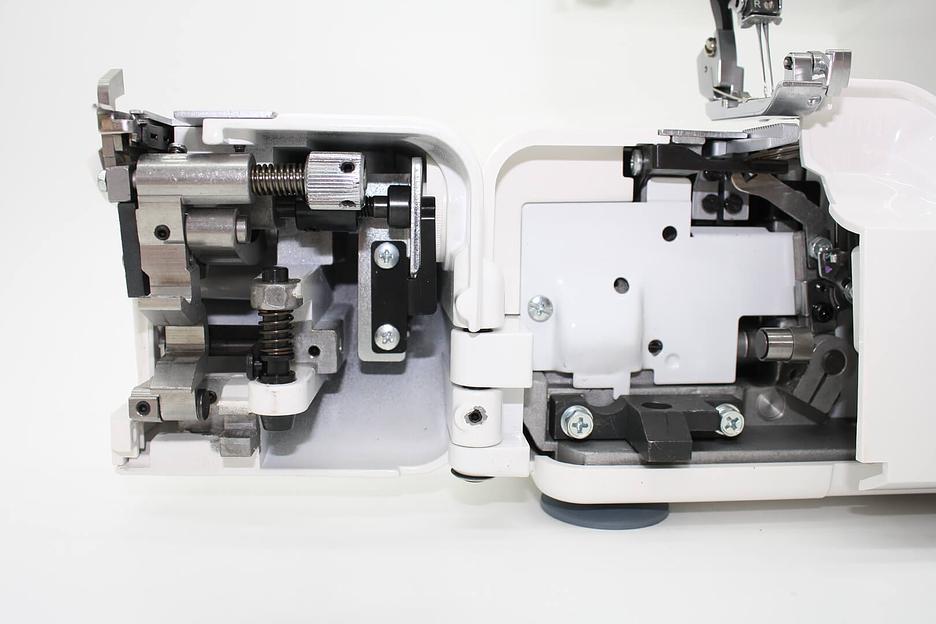 Оверлок Jaguar HQ-082DW фото 7