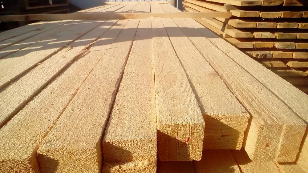 Хвойный брусок естественной влажности 1-3 сорта 25х50х6000 мм ОПТ фото 5