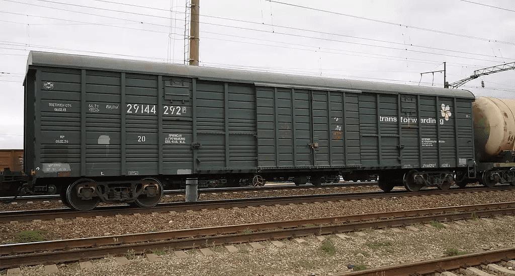 Крытые грузовые вагоны фото 3