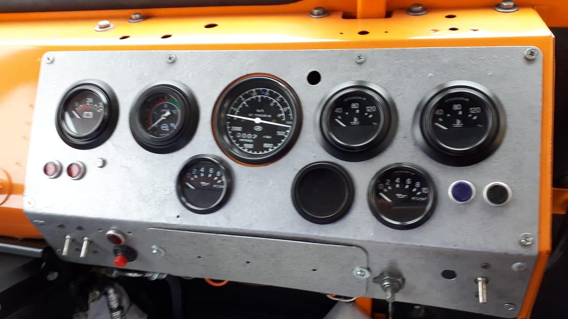 Ремонт кабин трактора К-700 фото 2