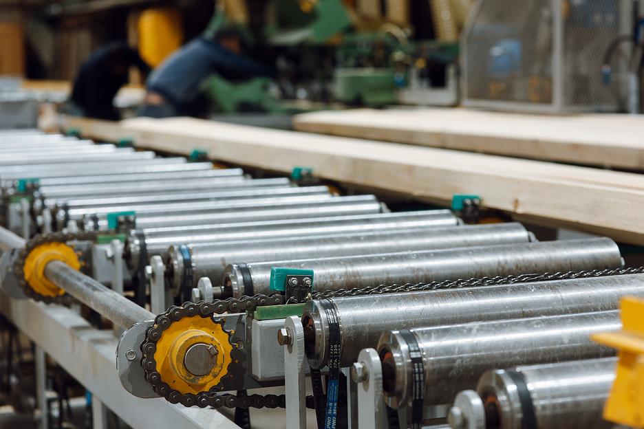 Механизация четырёхстороннего станка фото 9