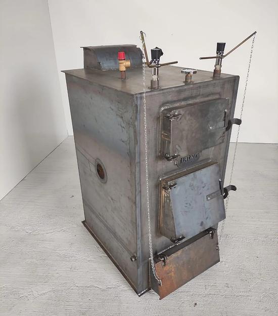 Котёл суточный «Батыр» вертикальный, площадь обогрева до 250 м² фото 1