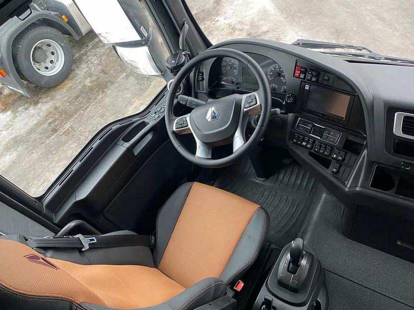 Тягач Sinotruk Sitrak C7H белый, дизель, автомат, 2023 г фото 7