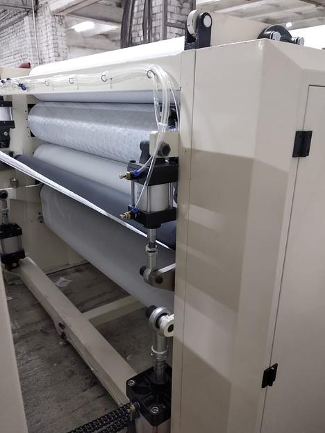 Автоматический скоростной станок для производства туалетной бумаги и кухонных полотенец с ламинацией «Точка-в-точку» LTAX-1800 фото 3
