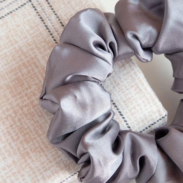 Резинка для волос Casanda Hey светло-серая, опт фото 1