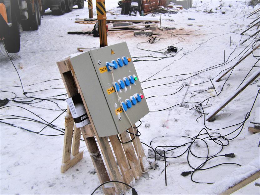 Шкаф распределительный на 12 групп со счетчиком (380/220В) фото 4