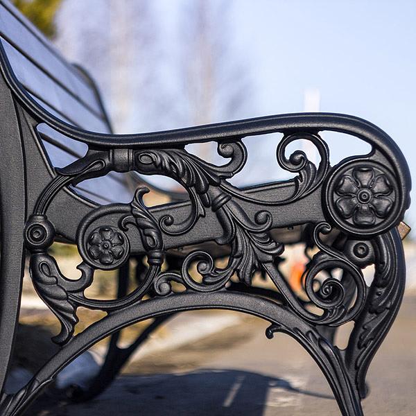 Скамейка с художественным литьем фото 1