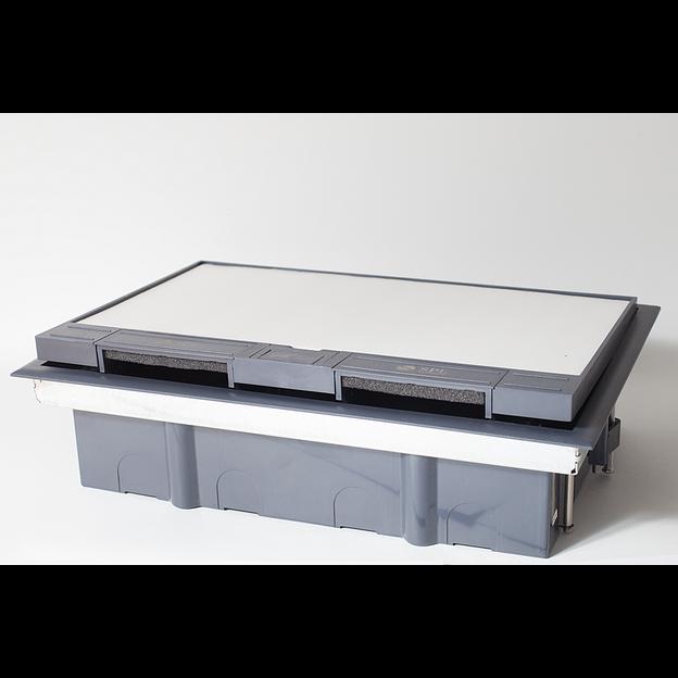 Люк на 8 постов (45х45),металл/ пластик, с пластиковой коробкой, IP40 фото 2