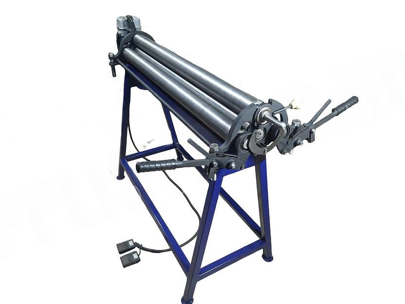 Четырехвалковый вальцовочный станок электромеханический 1300/1,5 фото 1