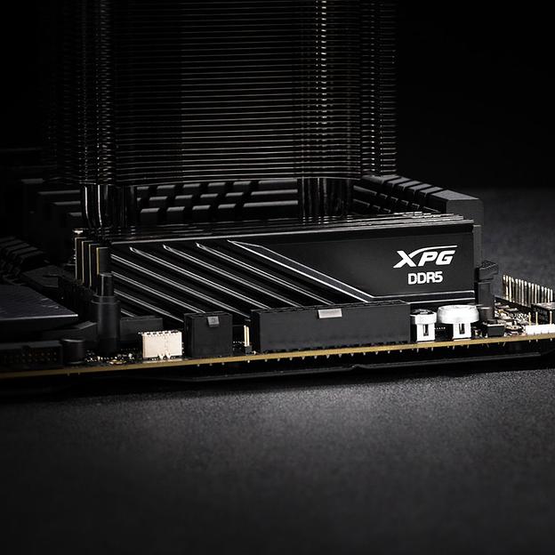 Модуль памяти ADATA XPG Lancer Blade Gaming DDR5 Общий объём памяти 32Гб Module capacity 16Гб Количество 2 6400 МГц Радиатор Множитель частоты шины 32 1.4 В черный AX5U6400C3216G-DTLABBK фото 5