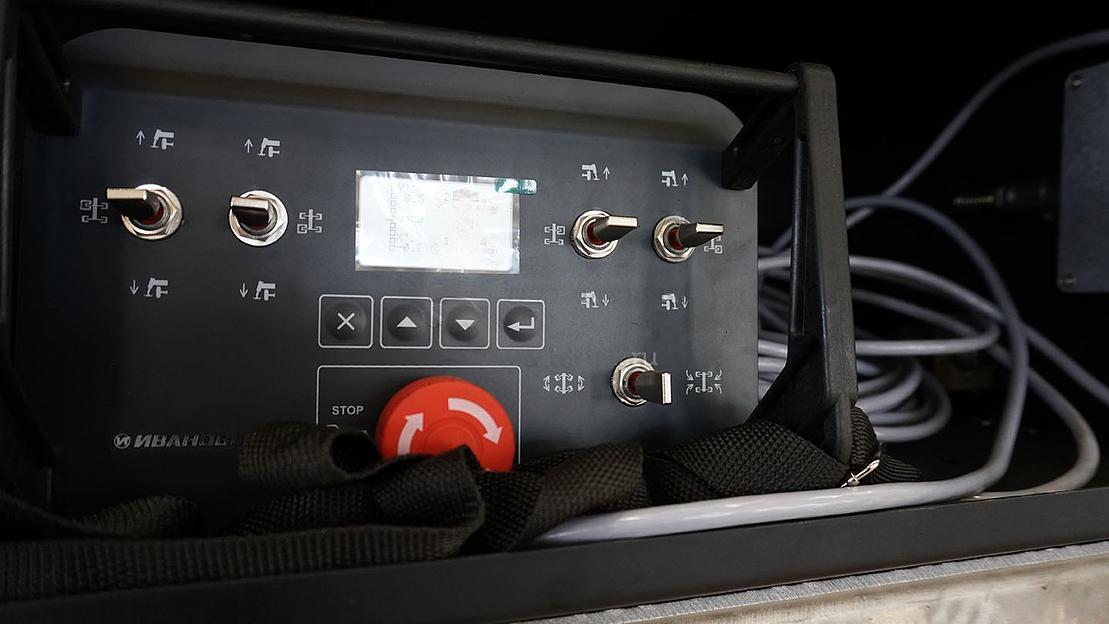 Автомобильный кран Ивановец КС-65740-6 г/п 40 т фото 9