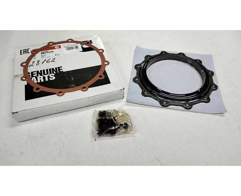 Сальник коленвала задний Cummins M11 4089542 фото 1