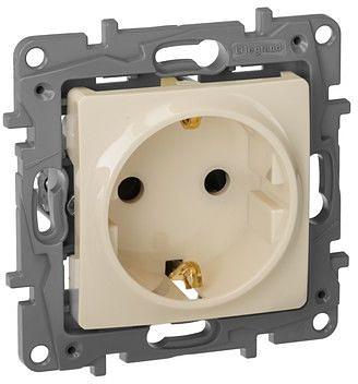 Розетка силовая Legrand Etika (672322) скрыт. зазем. штор. IP21 слоновая кость фото 1