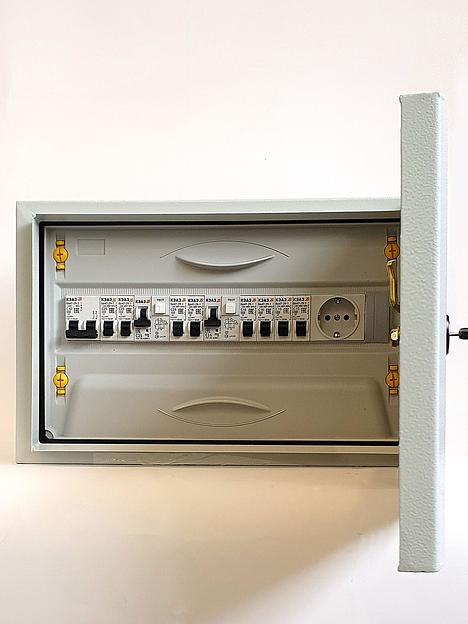 Щиток НКУ 40А-ЩРН-18-IP54 12 автоматов М43 фото 1