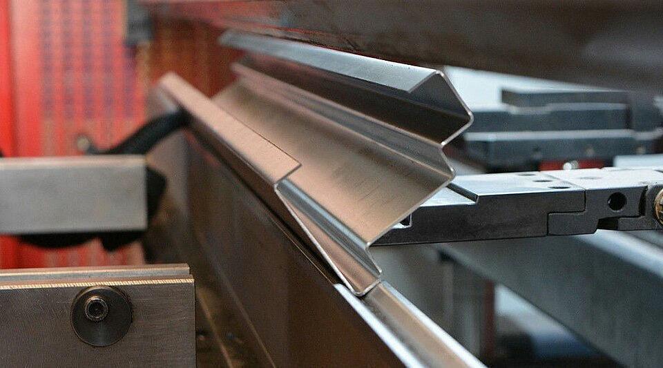 Гибка листового металла фото 1